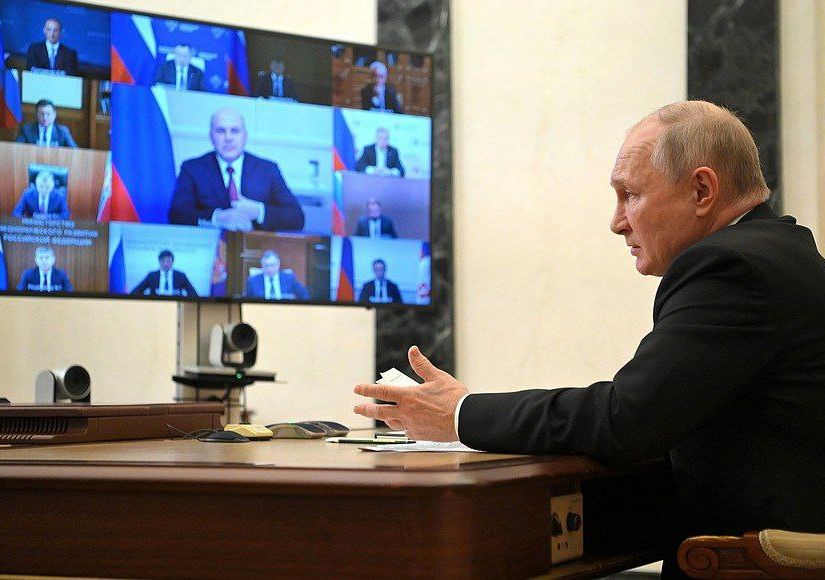 Глава Минстроя отчитался за благоустройство страны