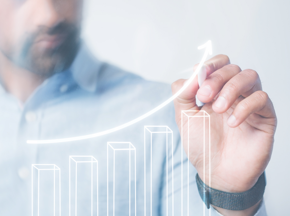 Рынок акций РФ открылся ростом индексов на 0,3-0,6%