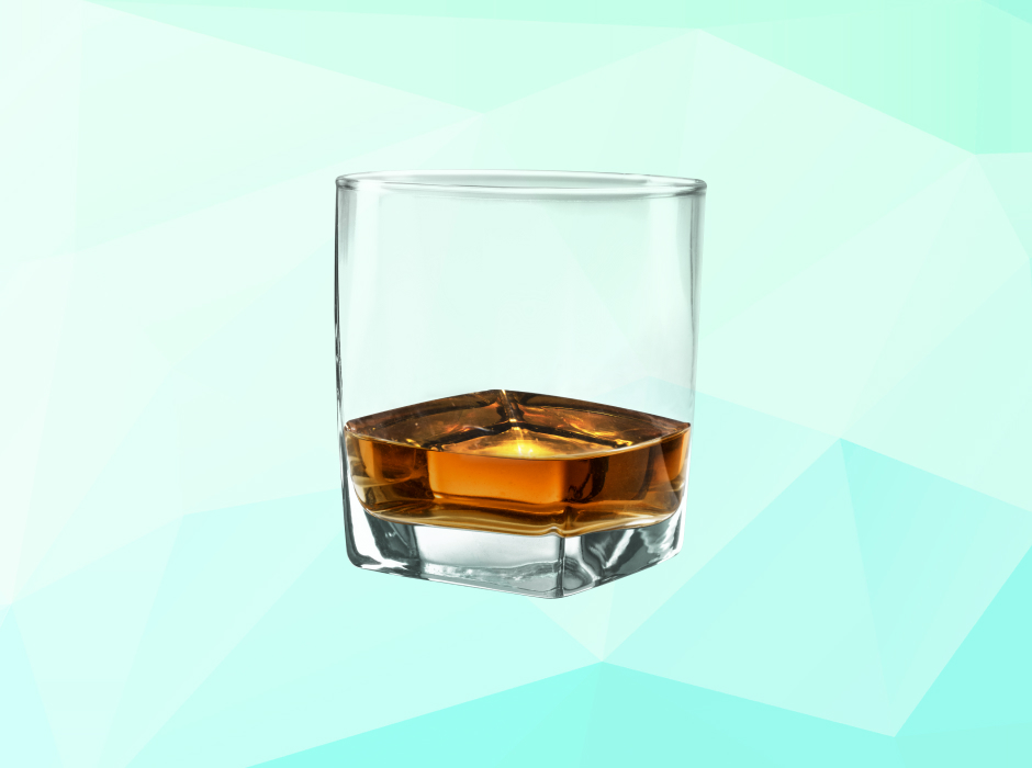 Импорт крепкого алкоголя в Россию вырос почти на 20%