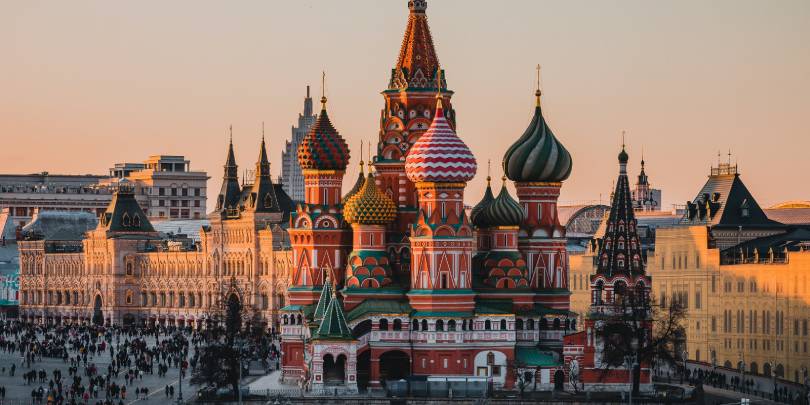 Чистый приток в инвестирующие в Россию фонды за неделю составил $110 млн