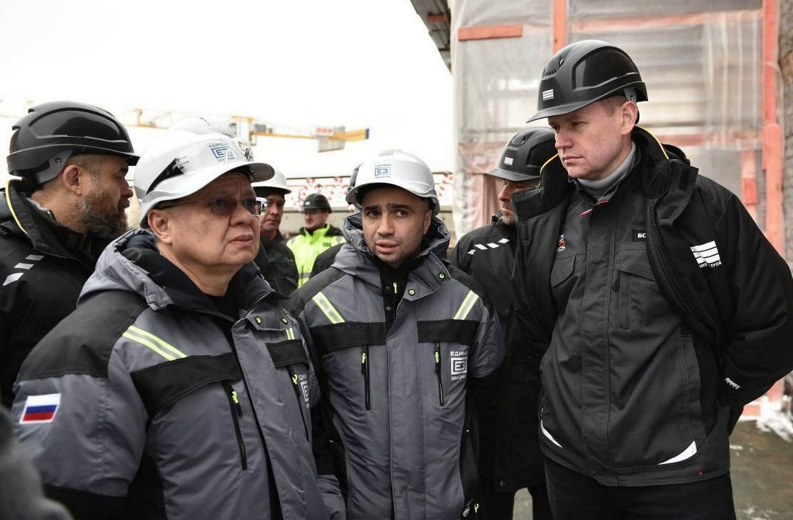Глава Минстроя посетил Петербург