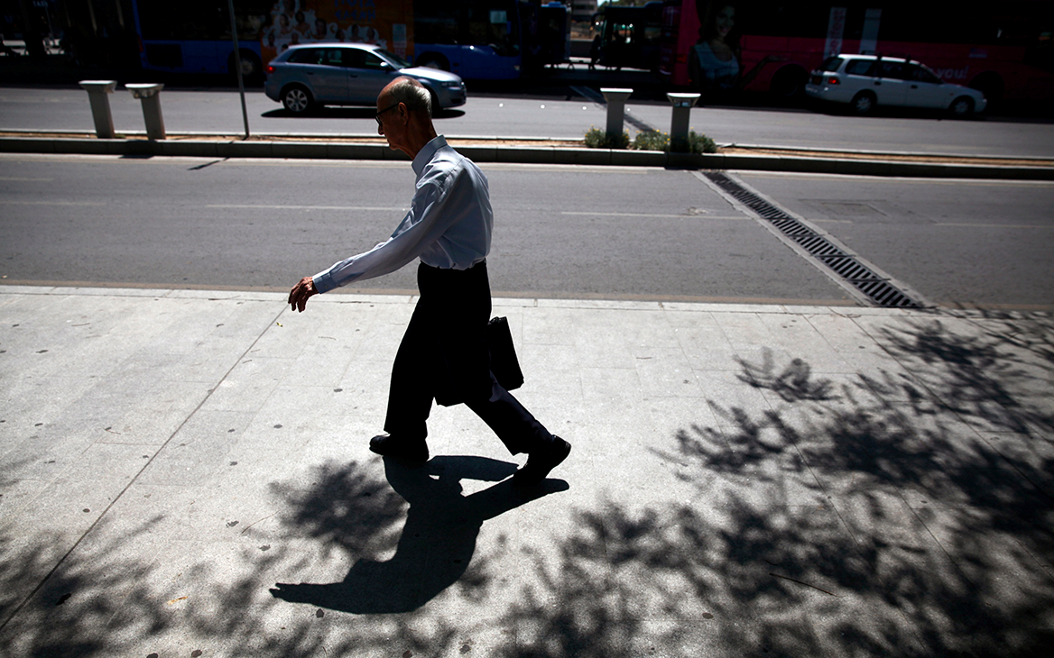 Нерезиденты из каких стран не могут переводить деньги за рубеж. Список