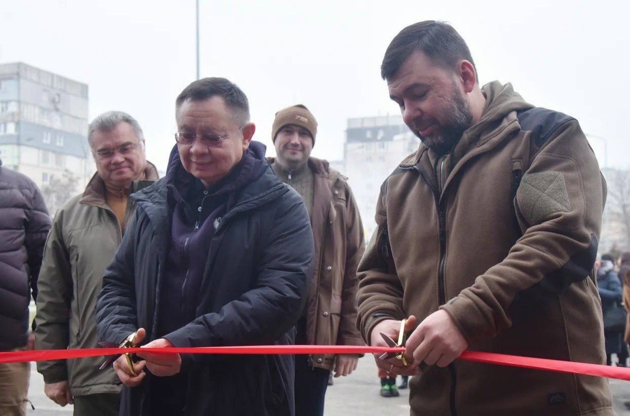 Глава Минстроя посетил ДНР