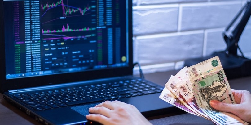 «Один из самых драматичных дней». Как заработать на возобновлении торгов