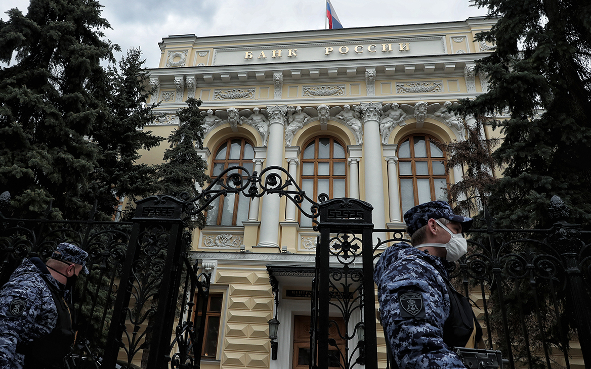 Здание ЦБ «заминировали» после предложения запретить майнинг криптовалют