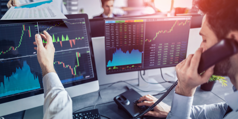 ЦБ решил не проводить торги акциями на Мосбирже 9 марта