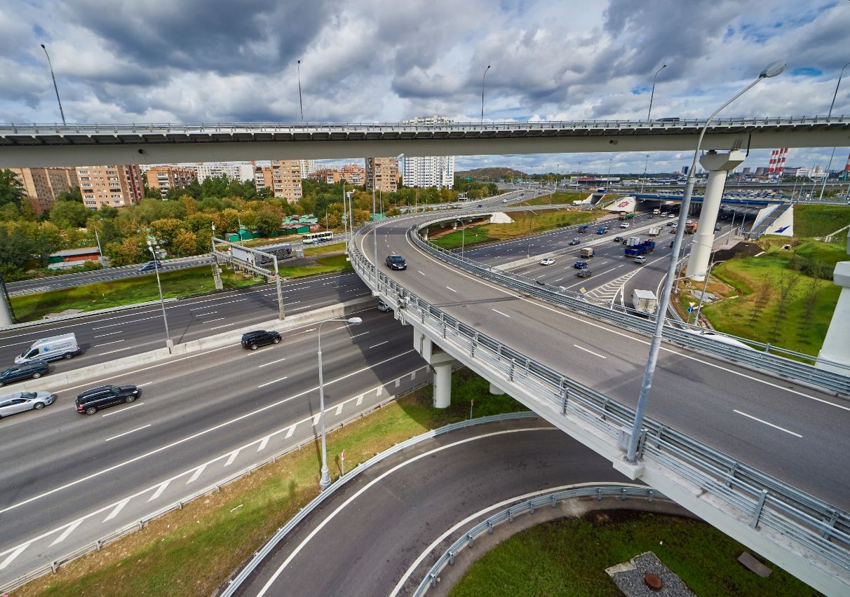 Петербургским дорожникам увеличат авансы