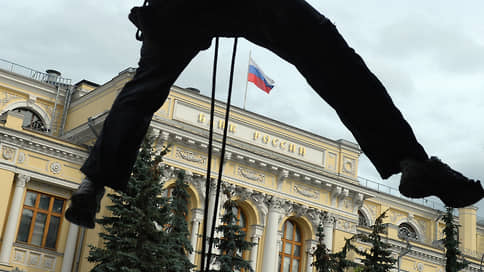 ЦБ усомнился в потребительской ценности страховщиков