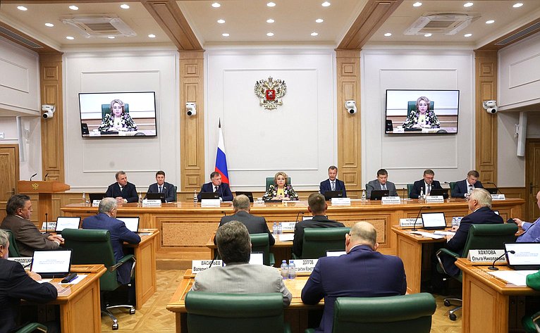 В Совете Федерации обсудили вопросы развития строительной отрасли