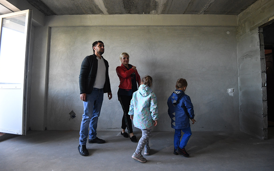 Мишустин объявил о повышении лимитов по льготной и семейной ипотеке