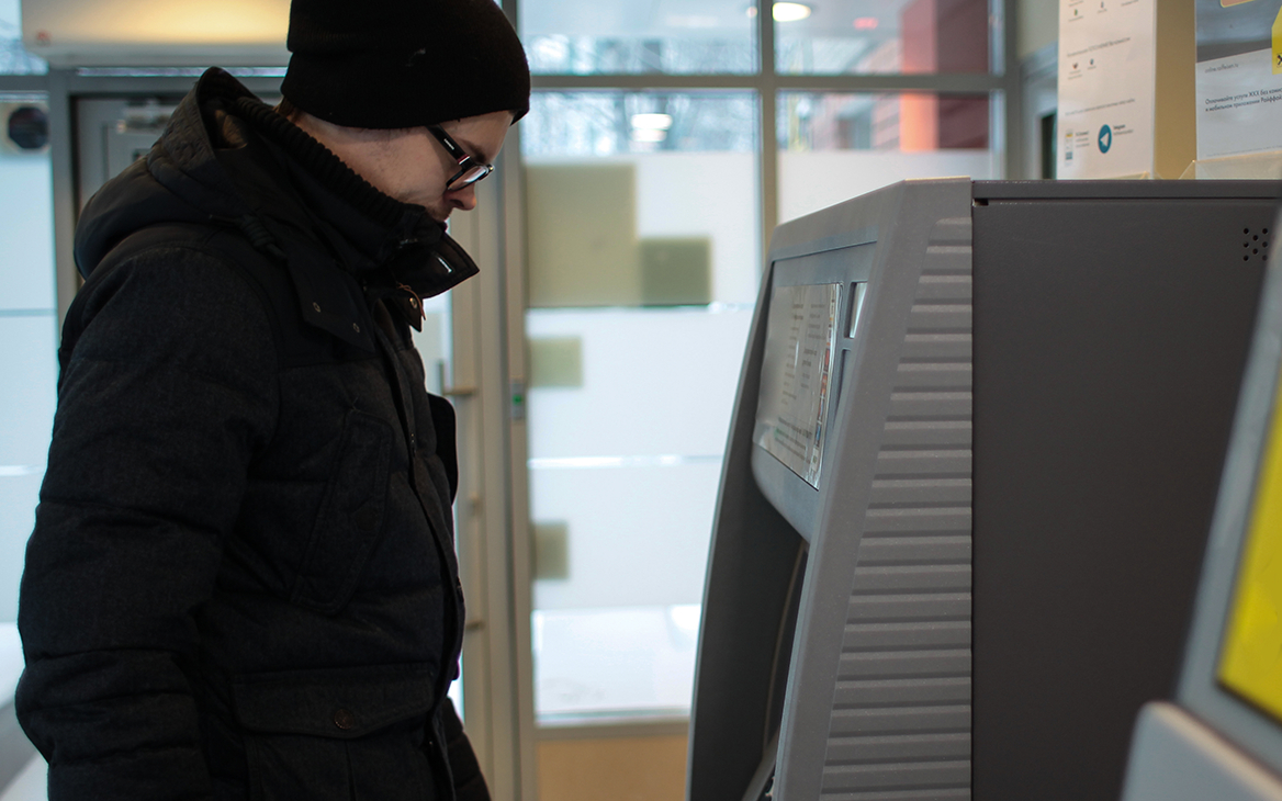 WebMoney прекратила все операции с рублевыми кошельками