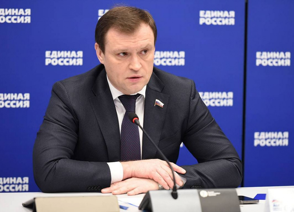 Единороссы поддержат третий пакет антикризисных мер для стройотрасли и ЖКХ