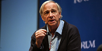 Миллиардер Рэй Далио призвал инвестировать в Китай и Сингапур