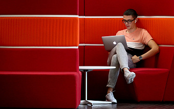 Беспошлинный порог в зарубежных онлайн-магазинах повысят до €1 тыс.