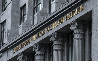 Минфин вновь выплатил купоны по долларовым бумагам в рублях