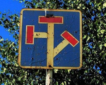 Экс-главбух не сдал дела: суды не отменили штраф за непредставление документов