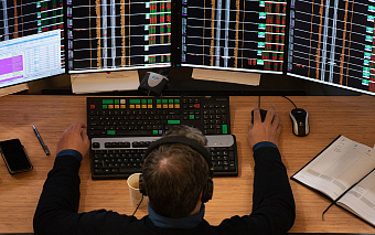 Брокер «Универ Капитал» попросит признать себя банкротом