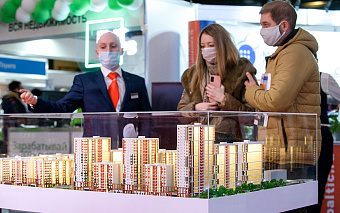 Сбербанк пообещал не менять условия по выданным кредитам и ипотеке